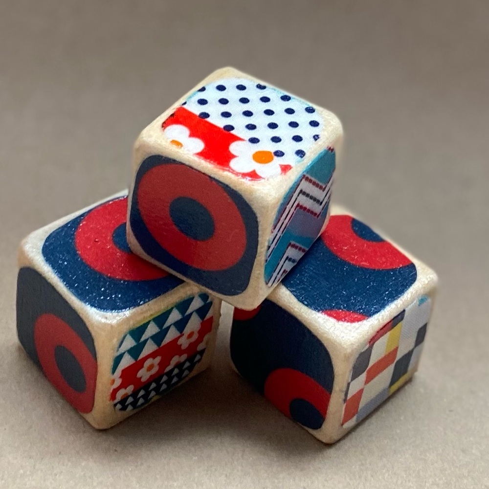 Set of 3 decorative 1.5 inch phish fabric blocks